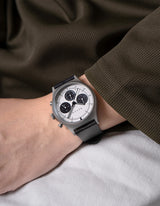 黑色太陽能手錶