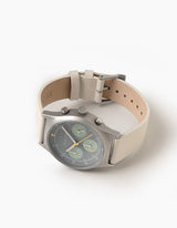 米白色太陽能手錶