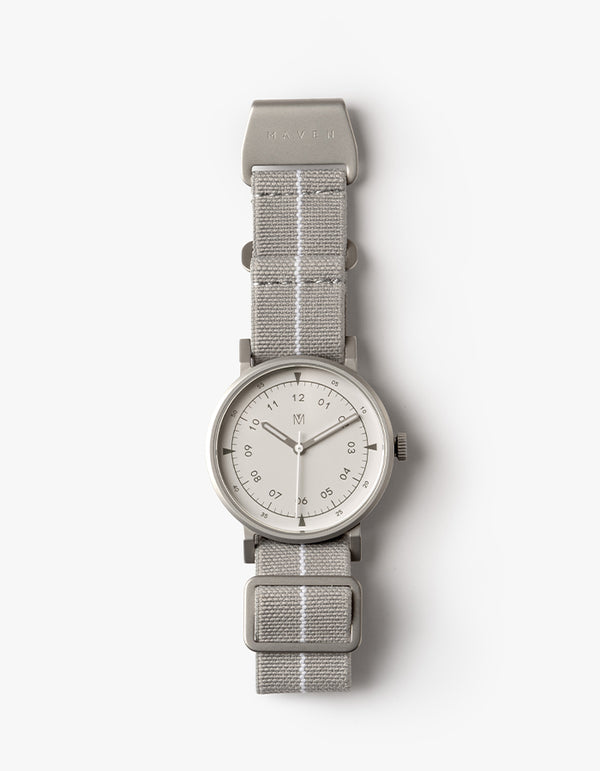 灰色石英錶