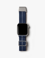Apple Watch - 深藍傘帶