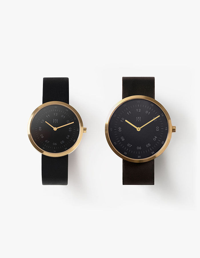 Friday Black Pair