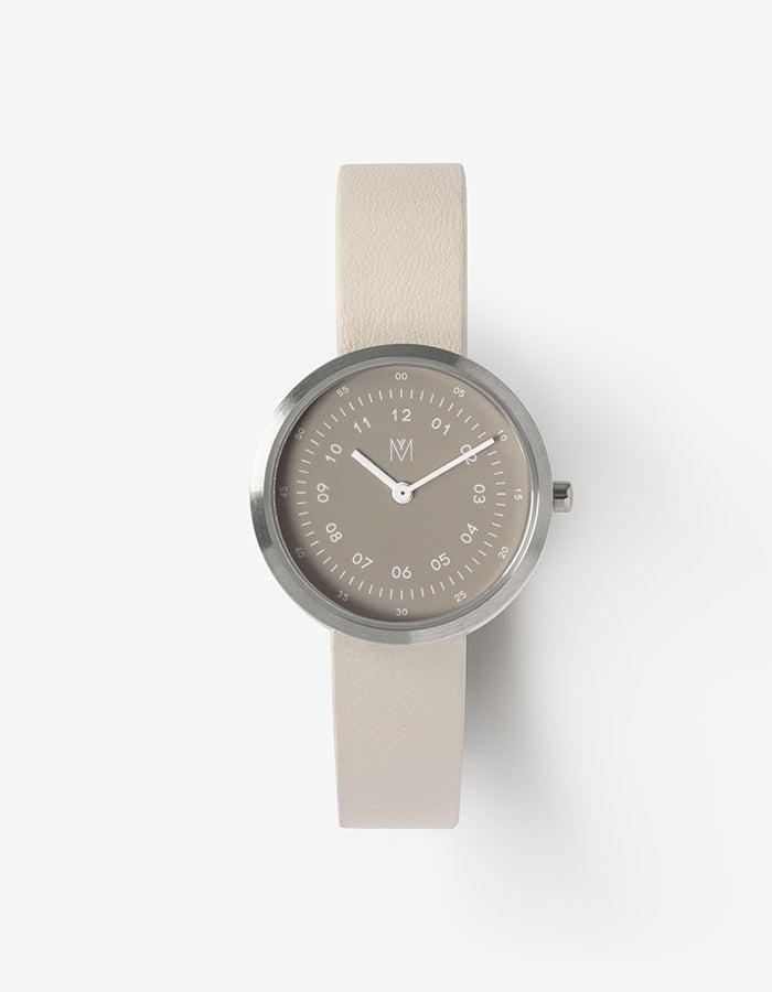 米白色簡約手錶